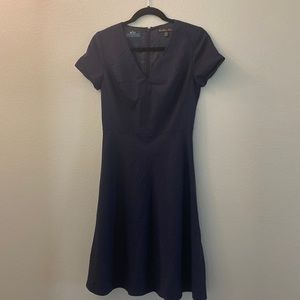 Brooks brothers, BROOKSCOOL size 2 woven in Italy dress.